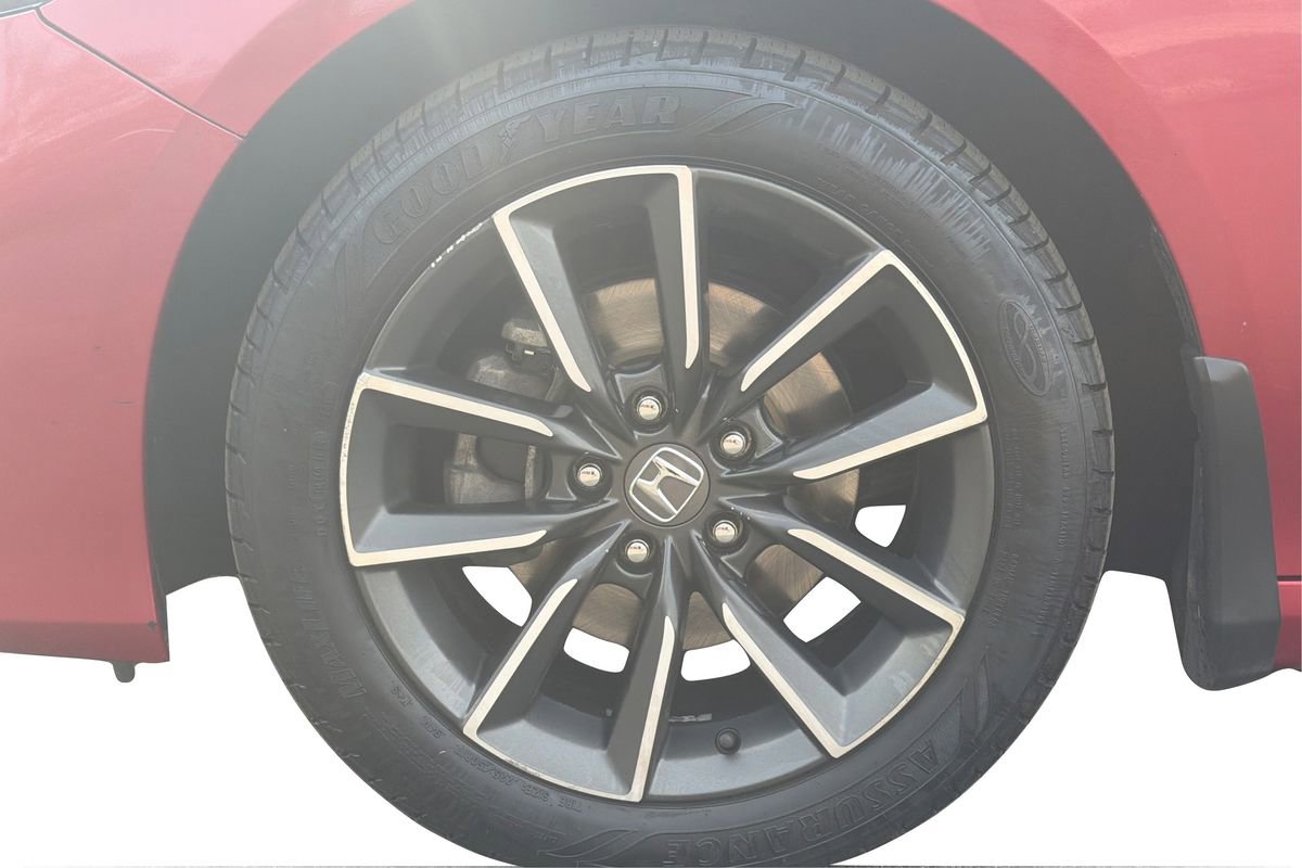 Used 2021 Honda Accord EX-L image 27