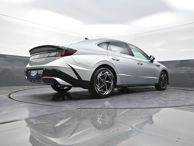 New 2026 Hyundai Sonata SEL FWD image 35