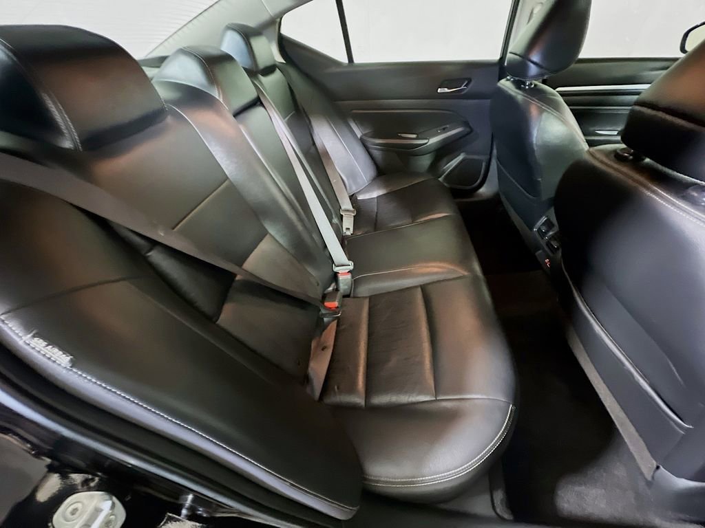 Used 2019 Nissan Altima 2.5 SL FWD image 24