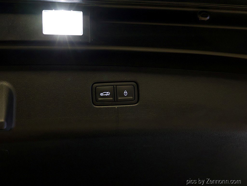 Used 2026 Genesis GV70 2.5T Advanced image 31