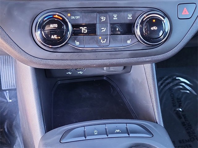 Used 2025 Buick Envista Preferred w/ Convenience I Package image 14