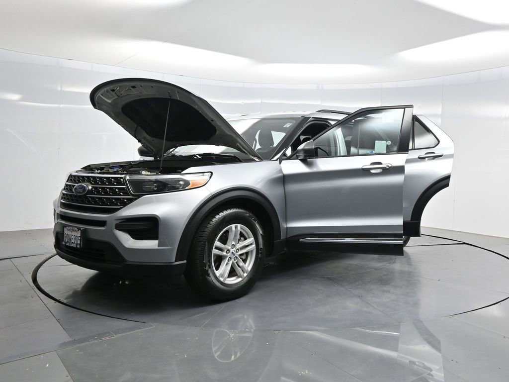 Used 2022 Ford Explorer XLT RWD image 35