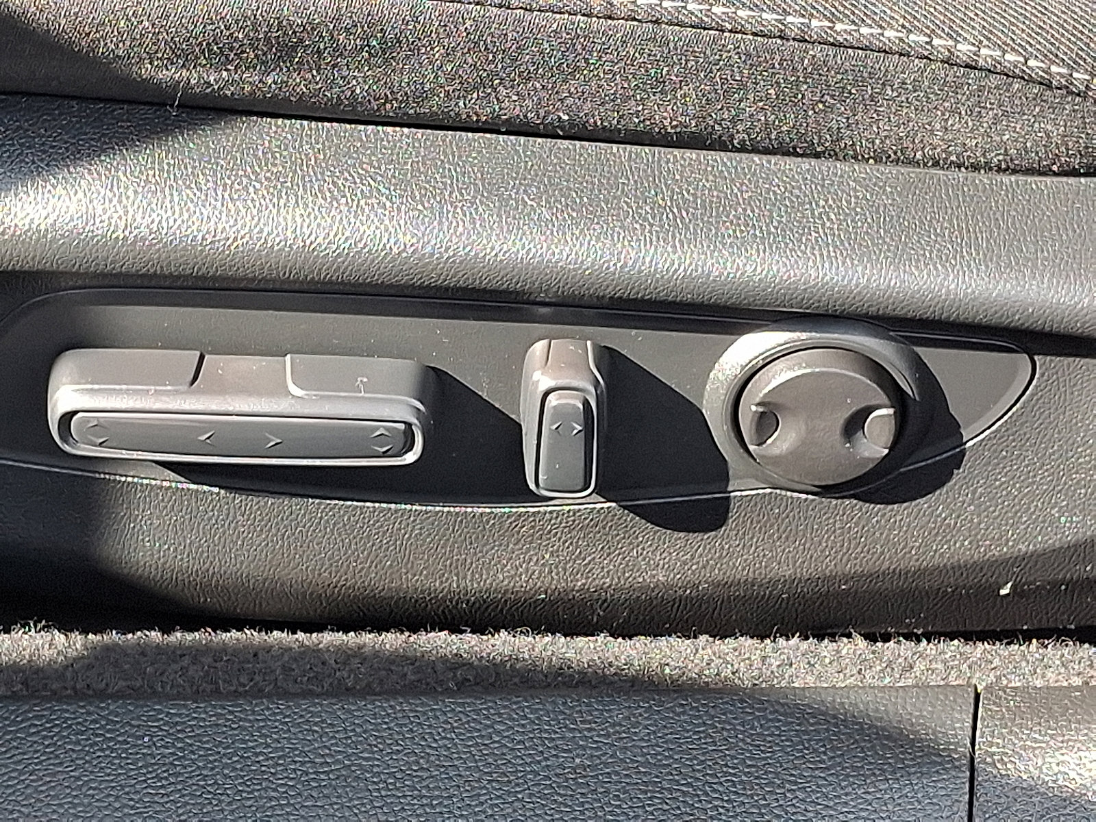 Certified 2023 Honda Accord EX image 27