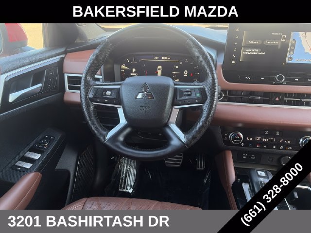 Used 2025 Mitsubishi Outlander SEL FWD image 13