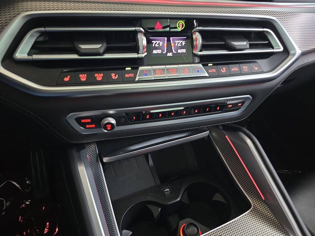 Used 2020 BMW X6 M50i w/ Premium Package image 27