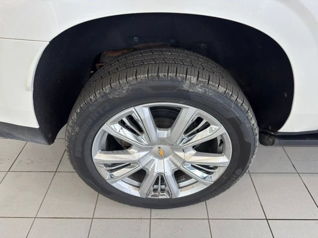 Used 2023 Chevrolet Suburban High Country w/ Premium Package 2 AWD/4WD image 43