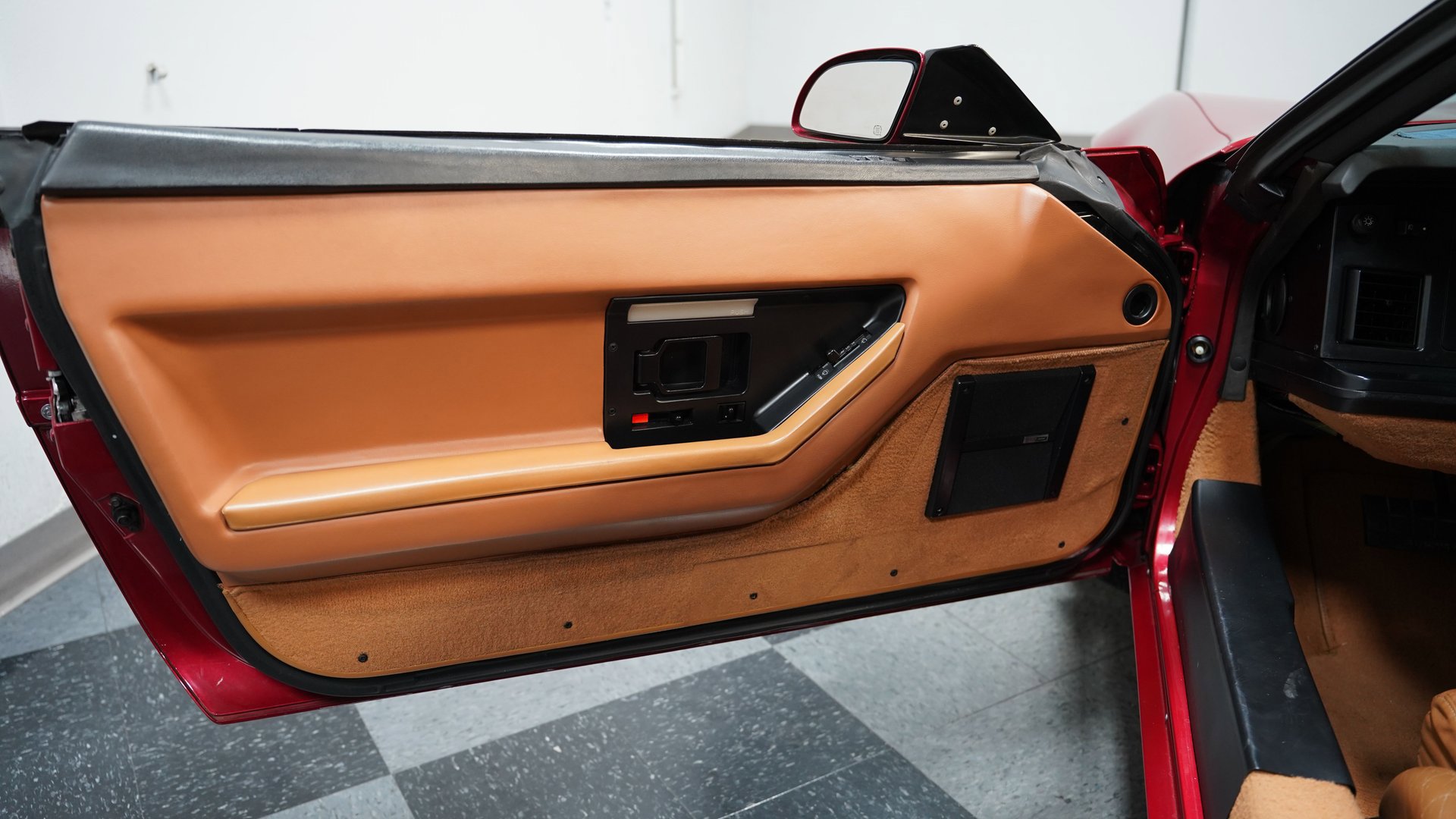 Used 1989 Chevrolet Corvette Convertible image 32