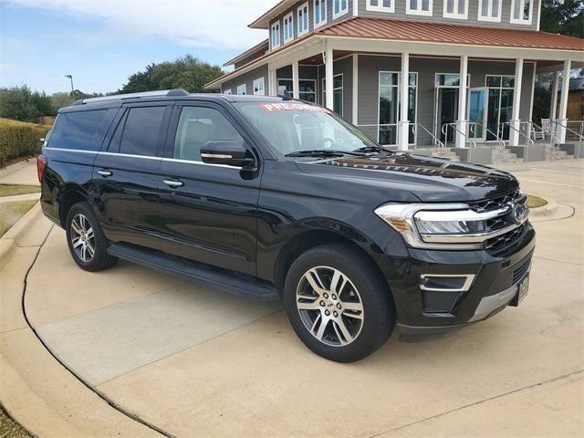 Used 2024 Ford Expedition Max Limited image 8