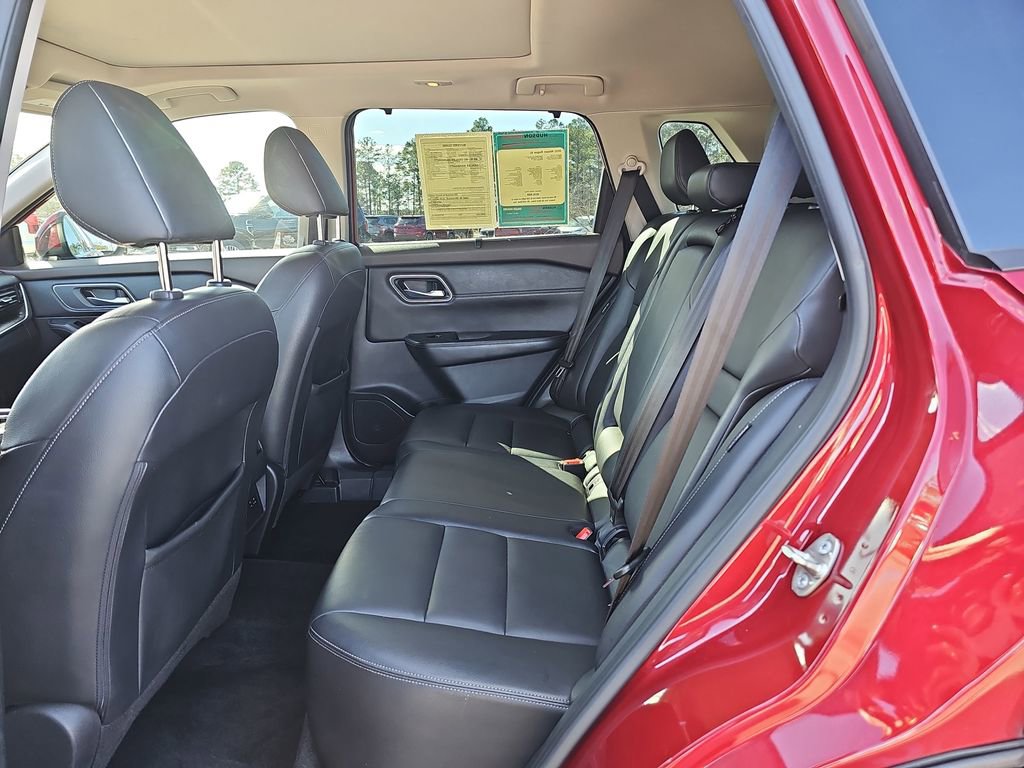 Used 2021 Nissan Rogue SL image 18