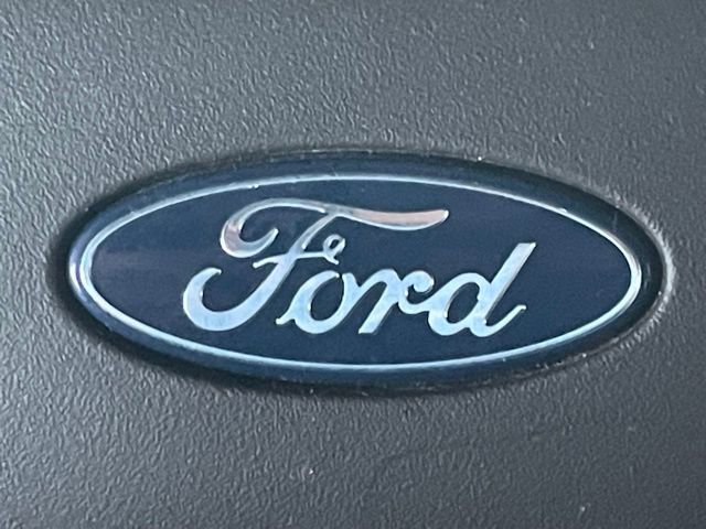 Used 2025 Ford Expedition King Ranch image 11