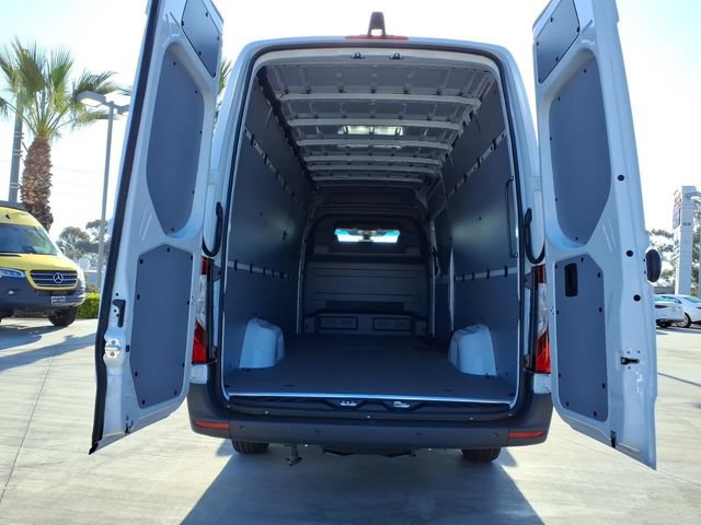 New 2026 Mercedes-Benz Sprinter 2500 image 22