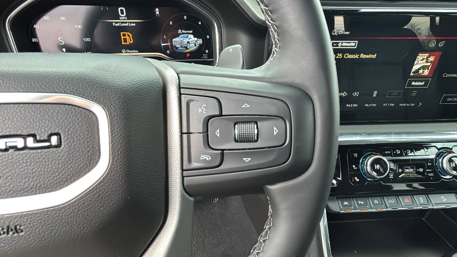 New 2025 GMC Sierra 1500 Denali w/ Denali Reserve Package image 17