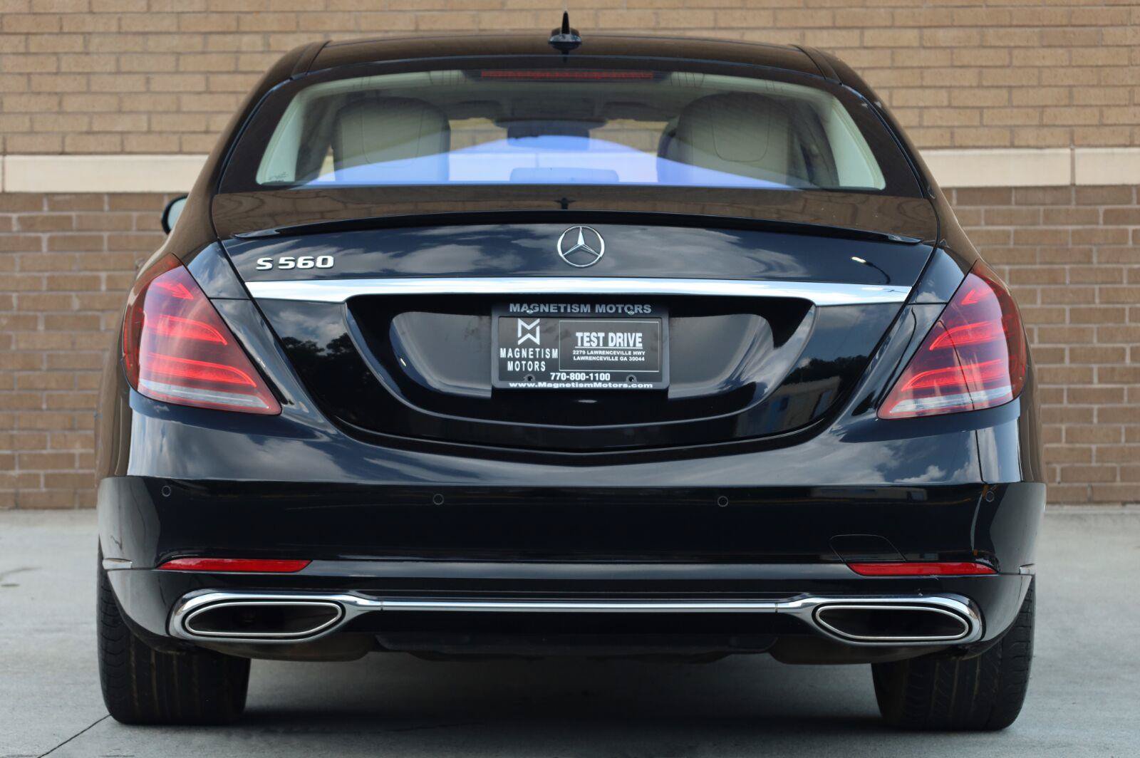Used 2018 Mercedes-Benz S 560 Sedan image 11