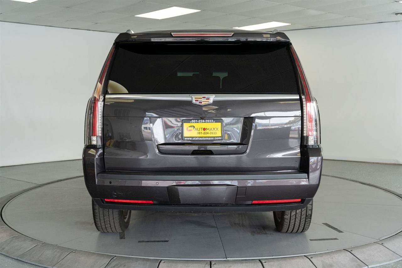 Used 2016 Cadillac Escalade Platinum AWD/4WD image 6
