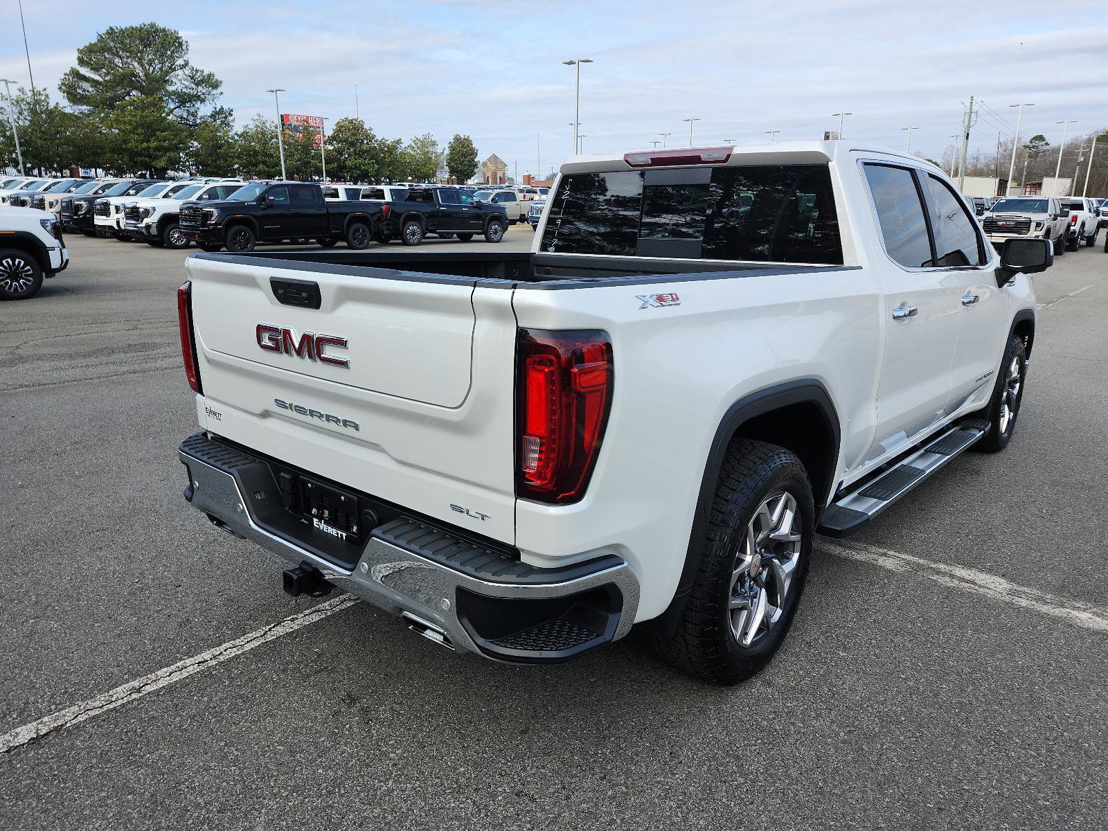 Certified 2025 GMC Sierra 1500 SLT w/ SLT Premium Plus Package image 3