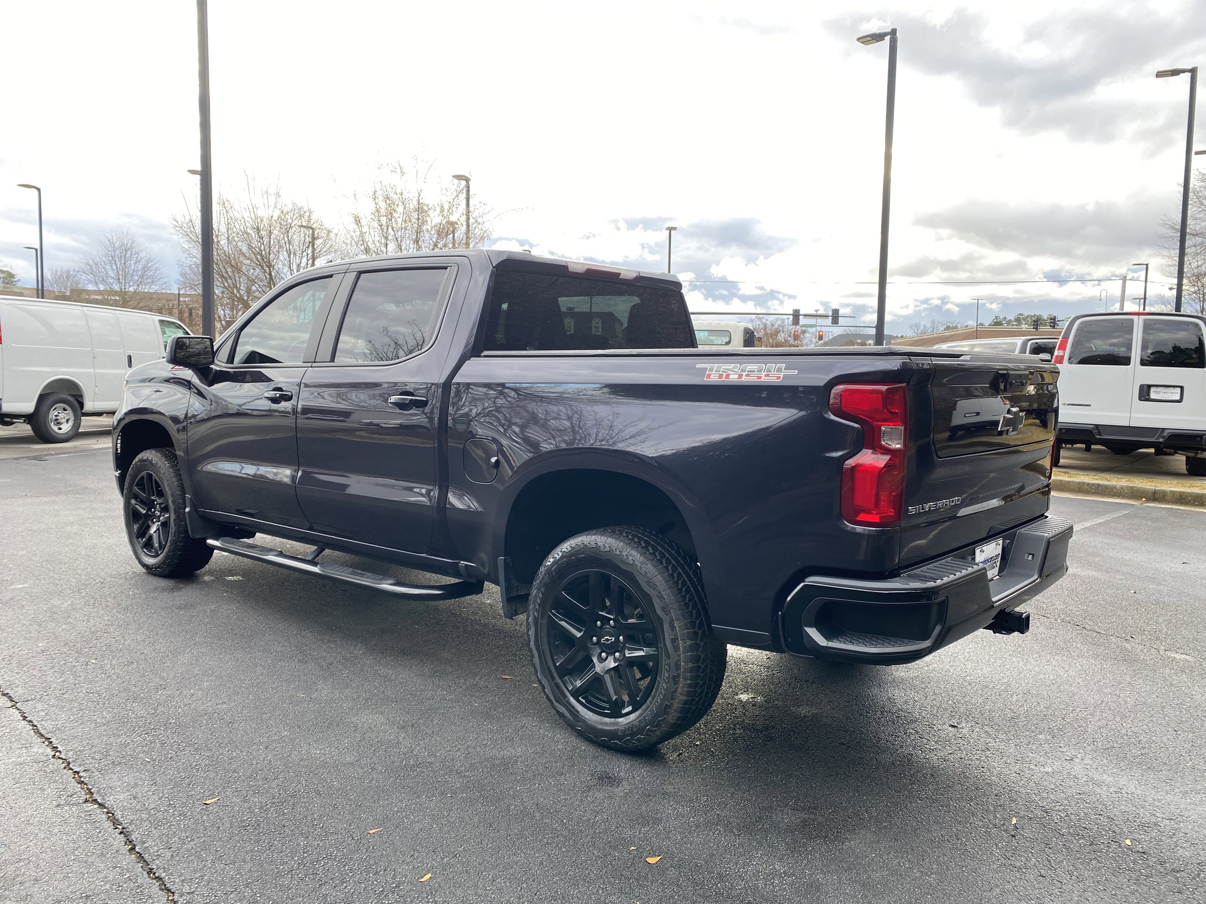 Used 2023 Chevrolet Silverado 1500 LT Trail Boss w/ Protection Package image 7