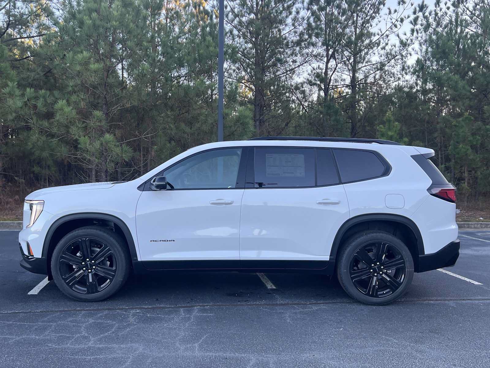 New 2026 GMC Acadia Elevation w/ Black Edition FWD image 23