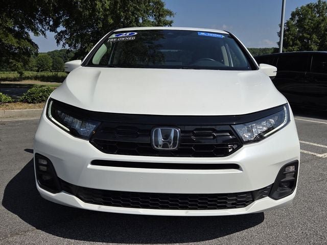 Certified 2025 Honda Odyssey Touring image 3
