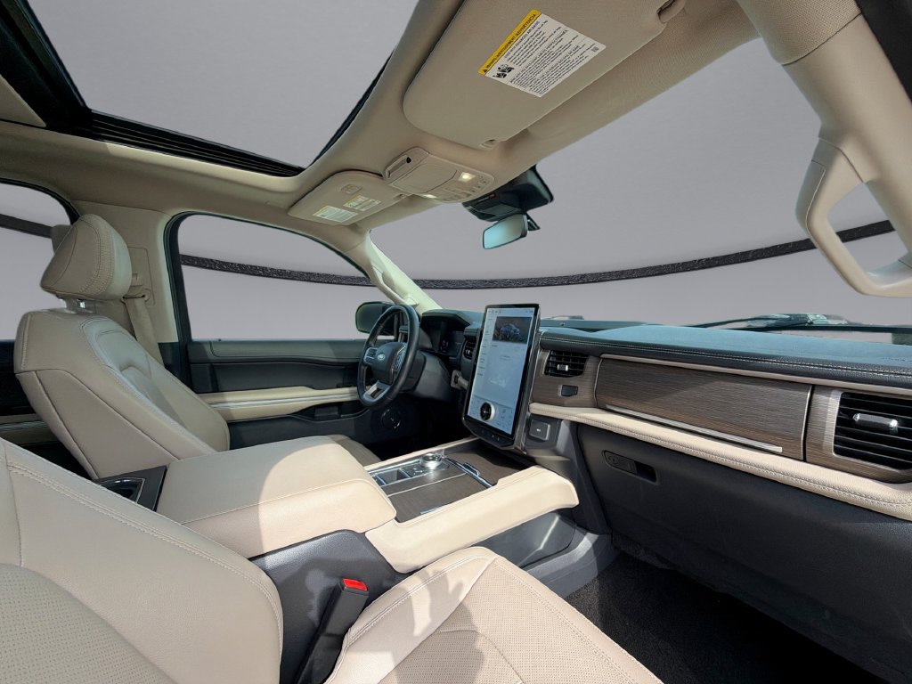 Used 2022 Ford Expedition Max Limited RWD image 15