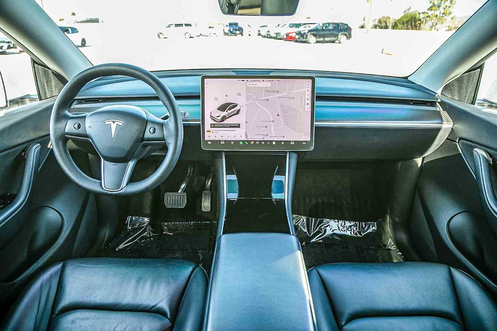 Used 2021 Tesla Model Y Long Range image 12