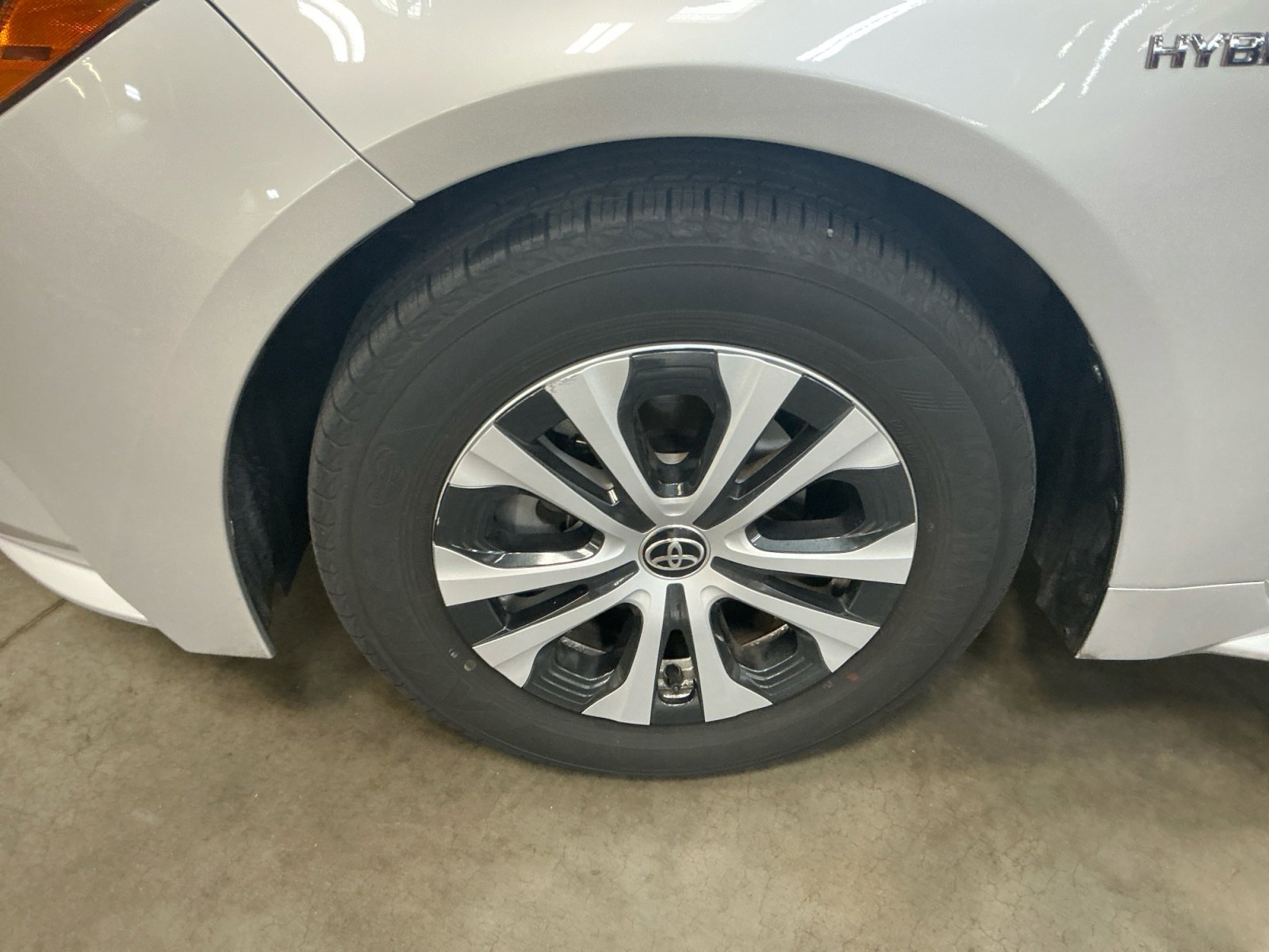 Certified 2021 Toyota Corolla LE FWD image 26