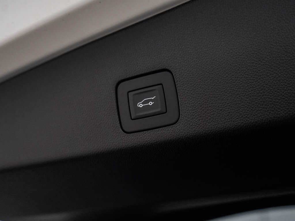 New 2026 Buick Encore GX Sport Touring w/ Advanced Technology Package AWD/4WD image 9