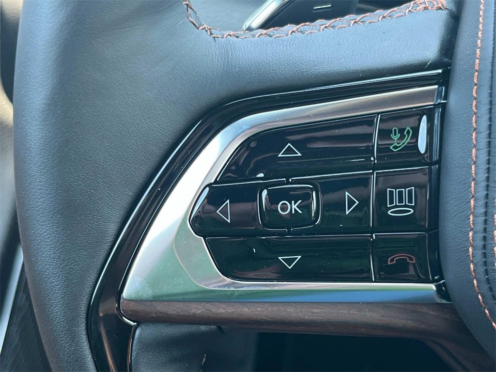 New 2025 Jeep Grand Cherokee Summit image 28