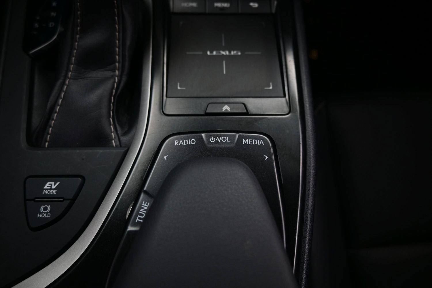 Used 2021 Lexus UX 250h w/ Premium Package AWD/4WD image 28