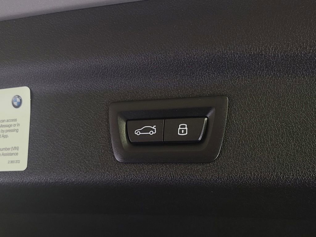 New 2025 BMW X1 xDrive28i w/ Premium Package image 8