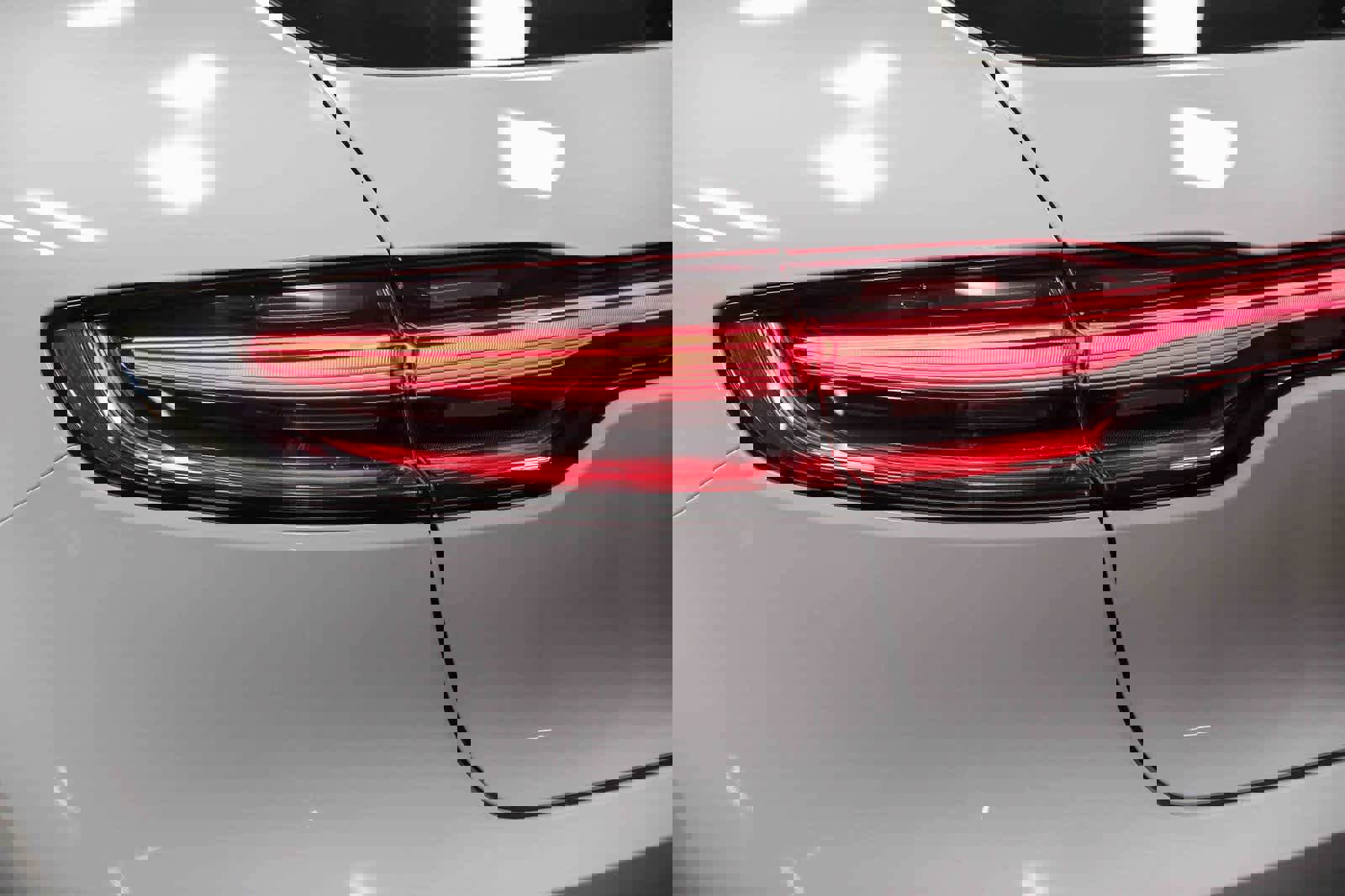 Used 2024 Porsche Macan image 7