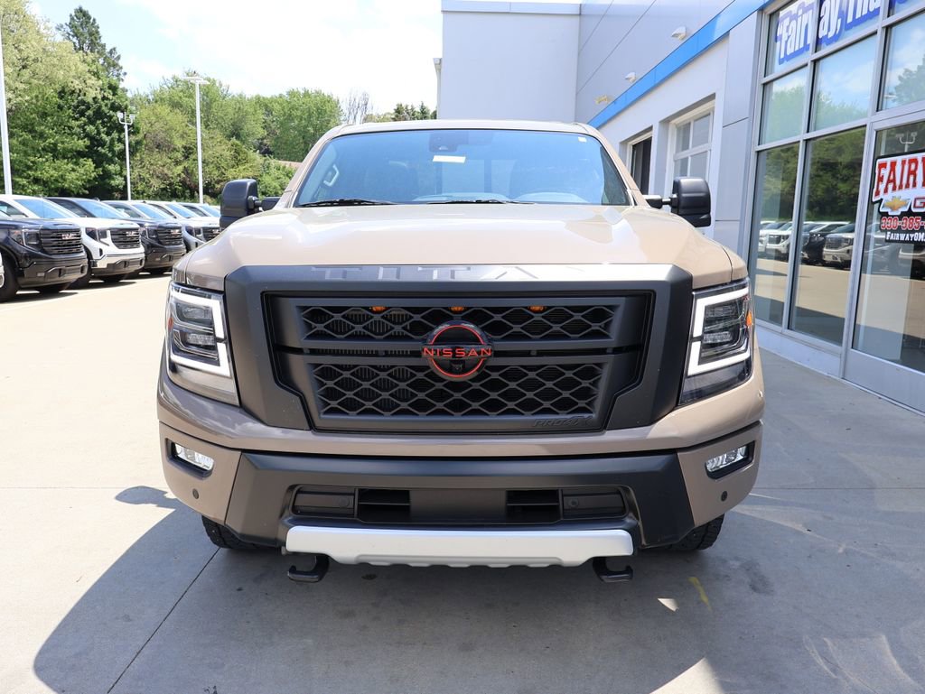 Used 2024 Nissan Titan PRO-4X w/ Pro-4x Convenience Package AWD/4WD image 5