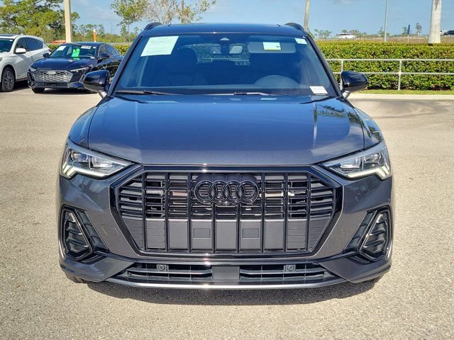 Certified 2025 Audi Q3 2.0T Premium Plus w/ Premium Plus Package image 3