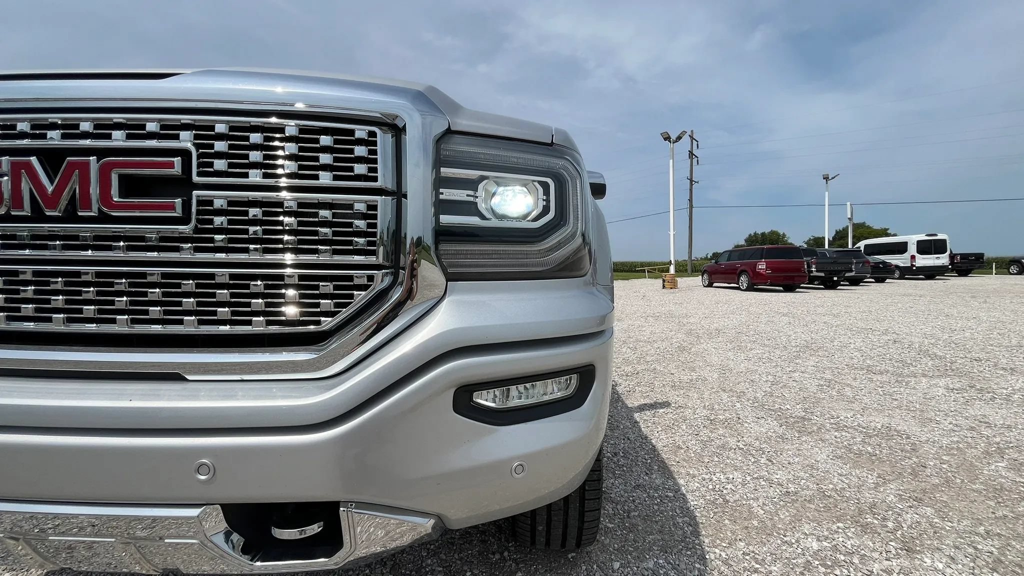 Used 2018 GMC Sierra 1500 Denali w/ Denali Ultimate Package AWD/4WD image 27