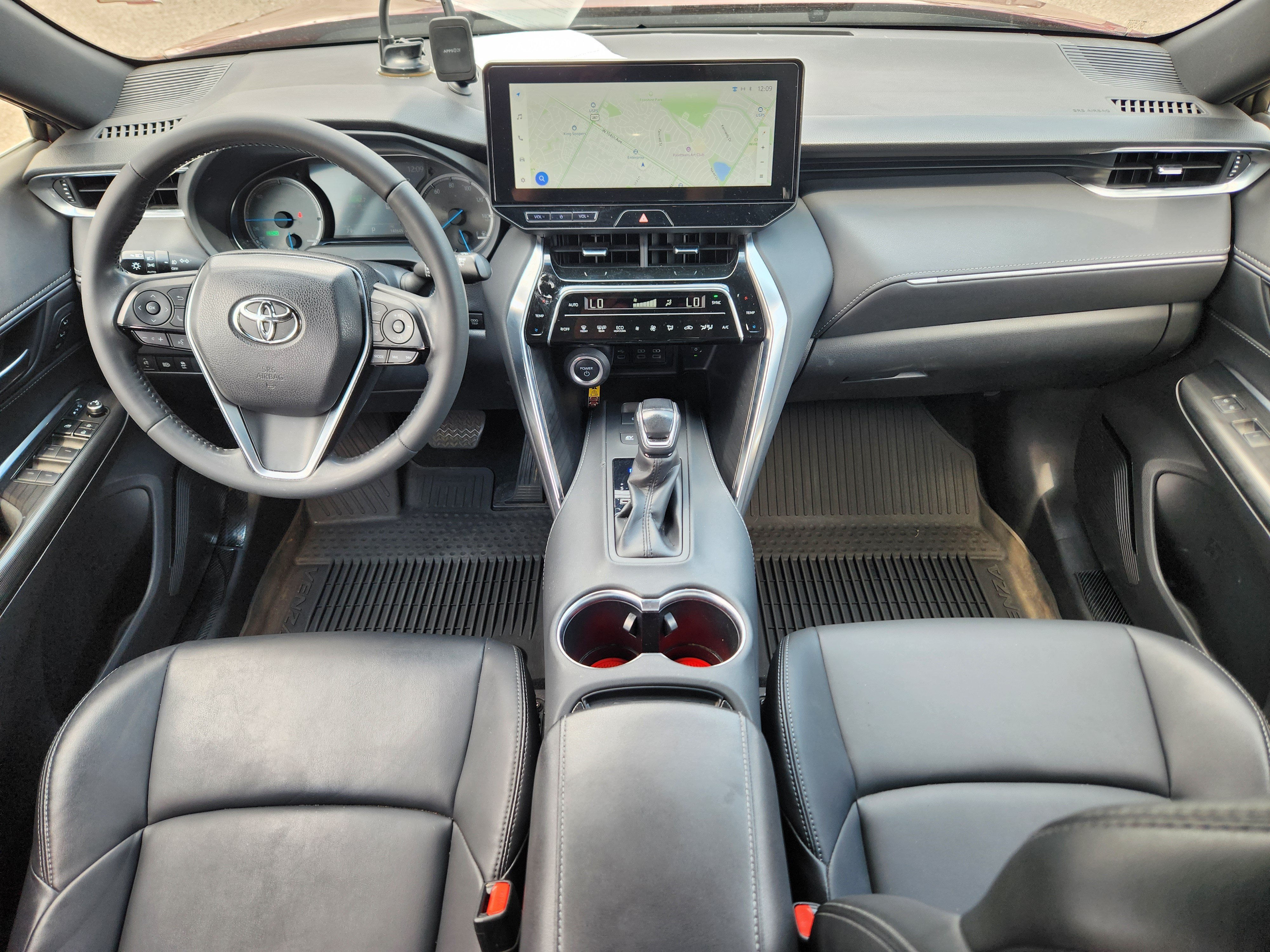 Used 2023 Toyota Venza Nightshade AWD/4WD image 21