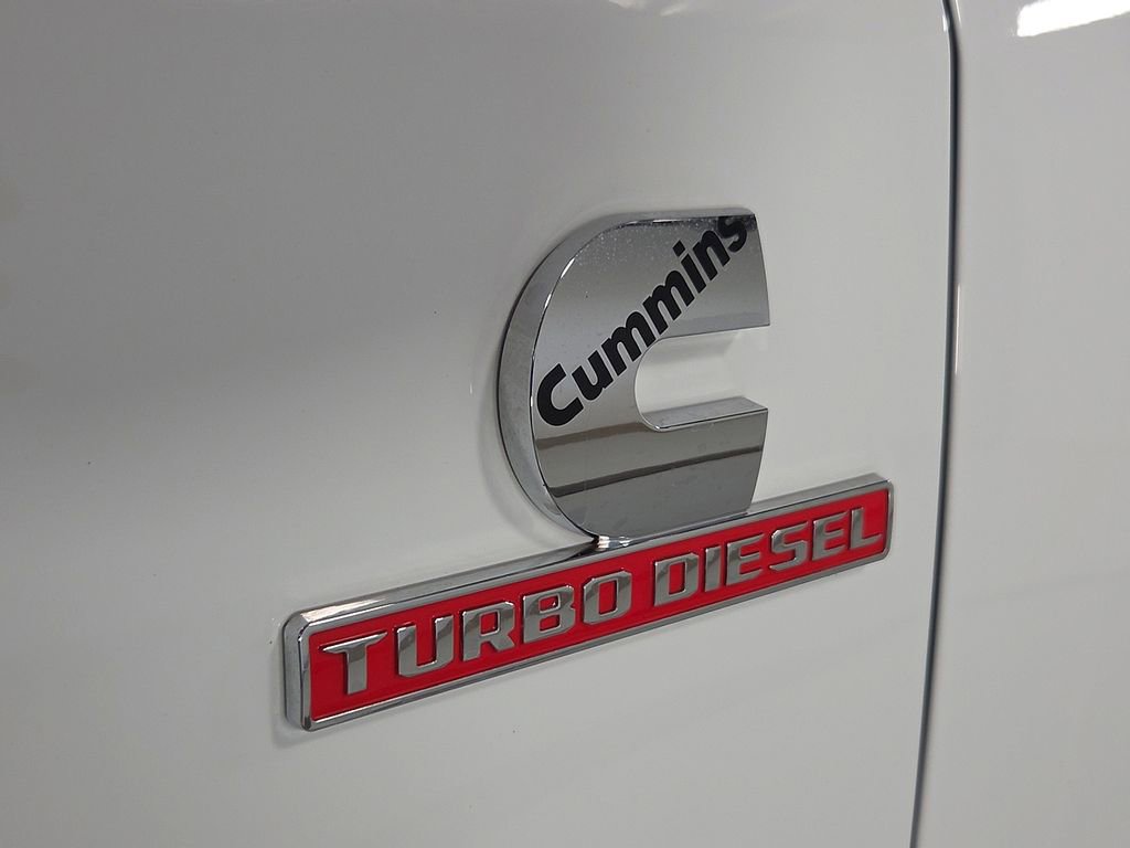 Used 2024 RAM 3500 Tradesman w/ Chrome Appearance Group image 6