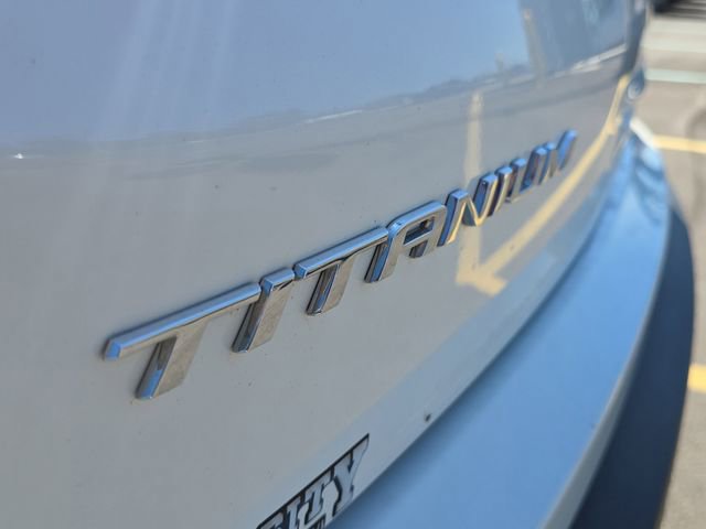 Certified 2023 Ford Edge Titanium w/ Class II Trailer Tow Package AWD/4WD image 7