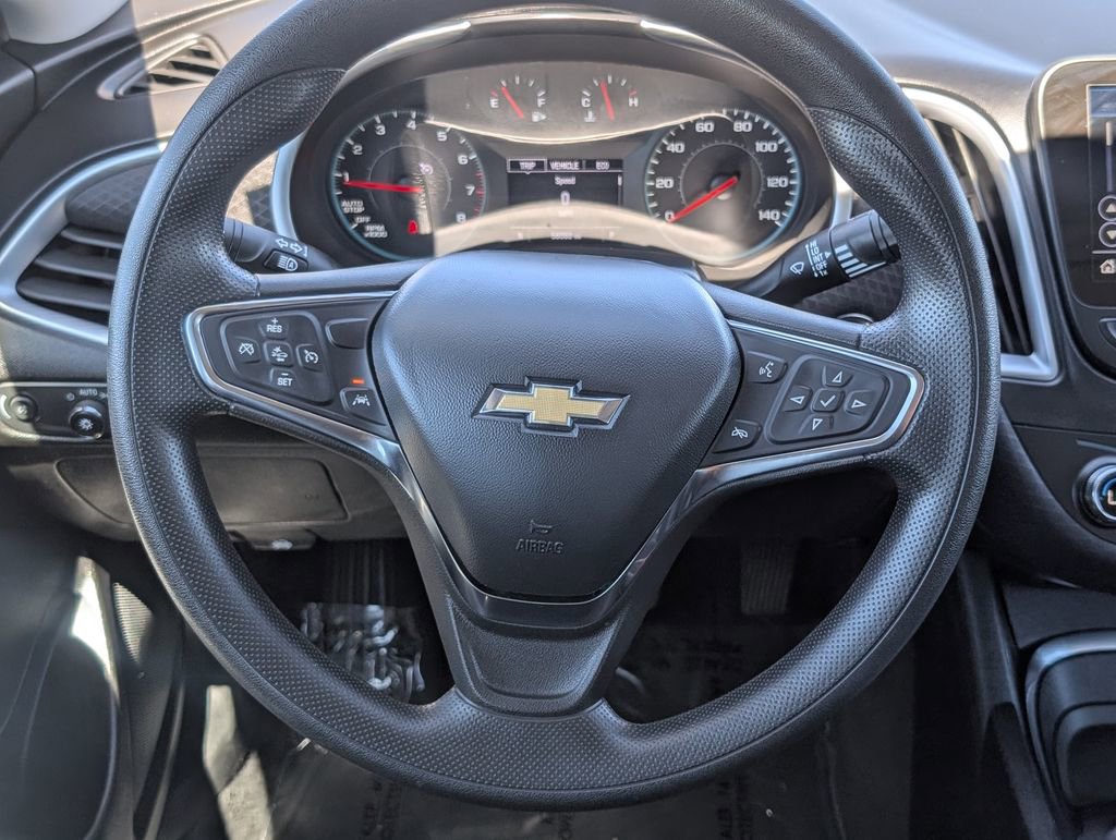 Used 2024 Chevrolet Malibu LT image 16