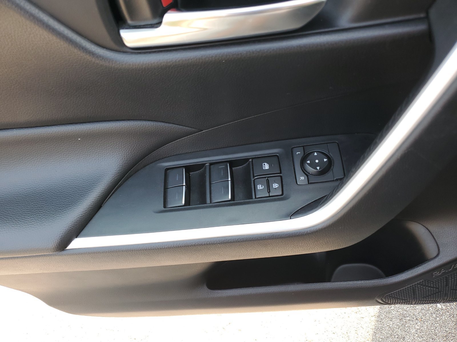 Certified 2024 Toyota RAV4 XLE AWD/4WD image 20
