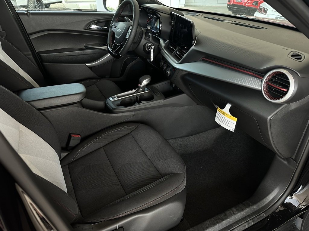New 2025 Chevrolet Trax RS w/ Driver Confidence Package image 16