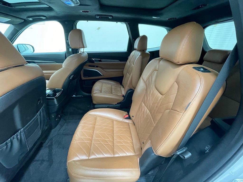 Used 2024 Kia Telluride SX Prestige X-Pro AWD/4WD image 11