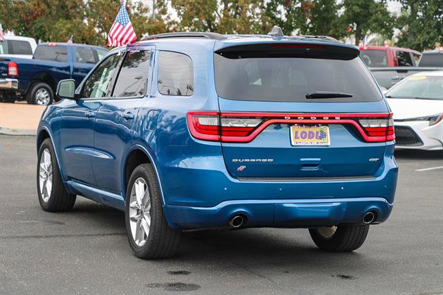 Used 2024 Dodge Durango GT image 2