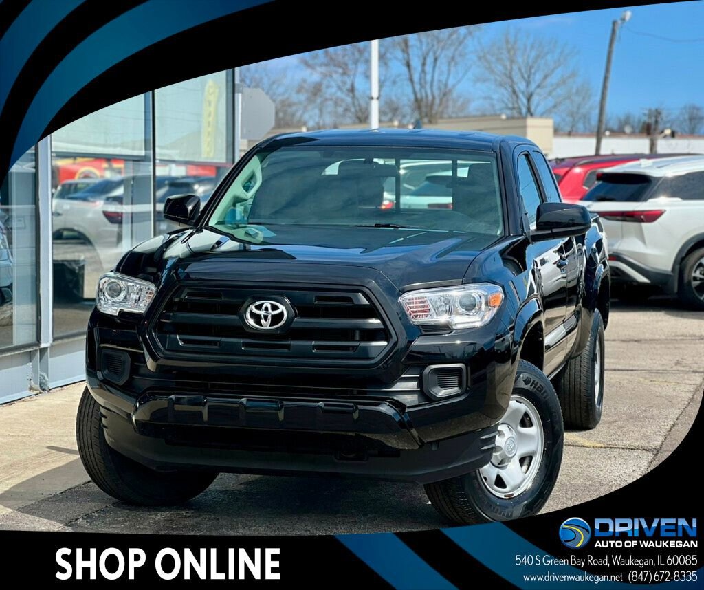 Used 2016 Toyota Tacoma SR image 1