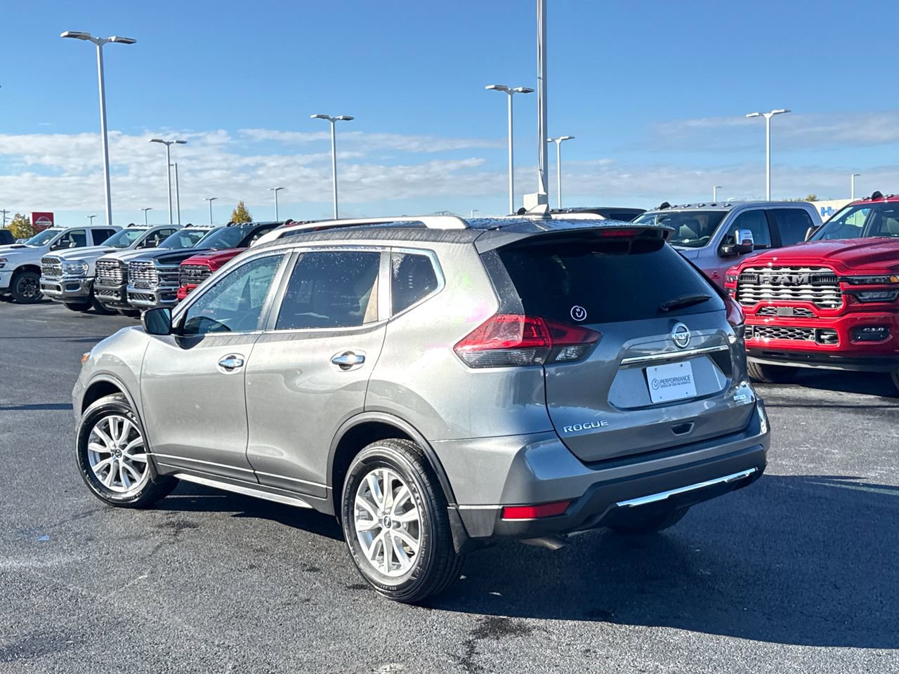 Used 2020 Nissan Rogue SL image 5