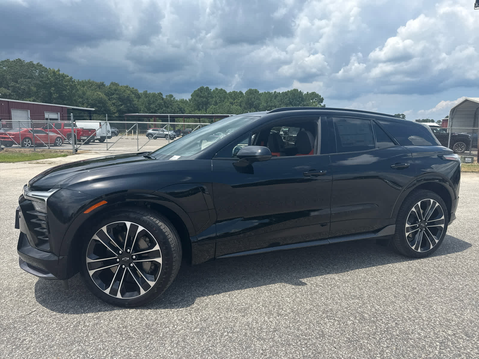New 2025 Chevrolet Blazer EV SS w/ Performance Package AWD/4WD image 3