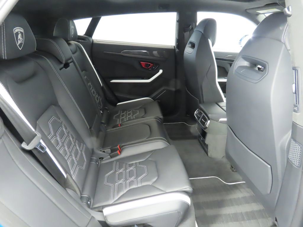 Used 2025 Lamborghini Urus SE image 20