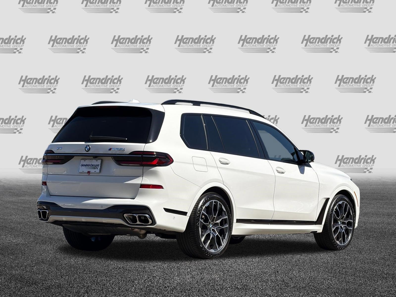 Used 2025 BMW X7 M60i AWD/4WD image 5