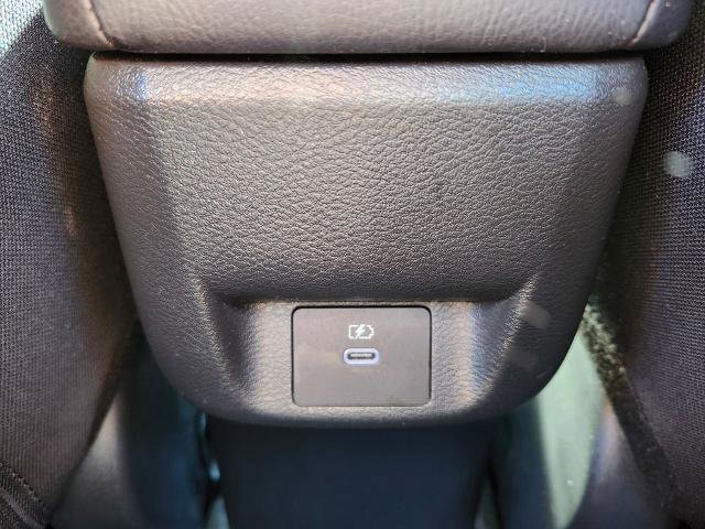 Certified 2025 Nissan Versa SR w/ Trunk Package image 9