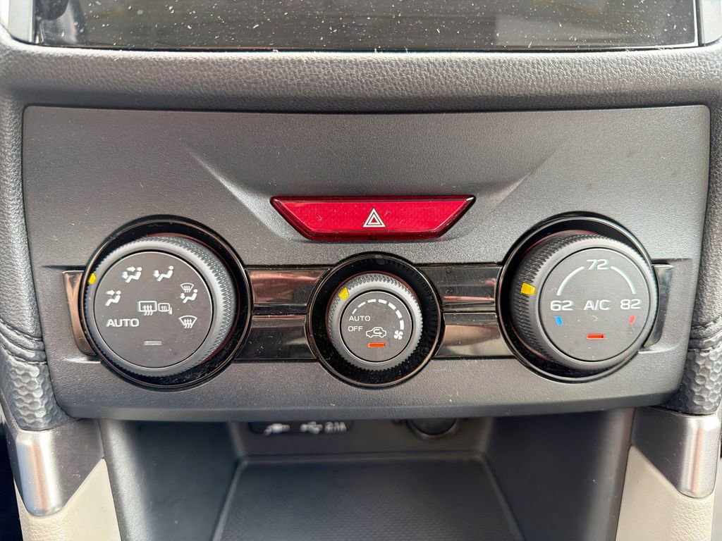 Used 2021 Subaru Forester Premium image 24