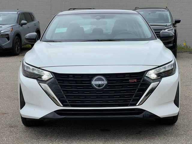 New 2025 Nissan Sentra SR FWD image 37
