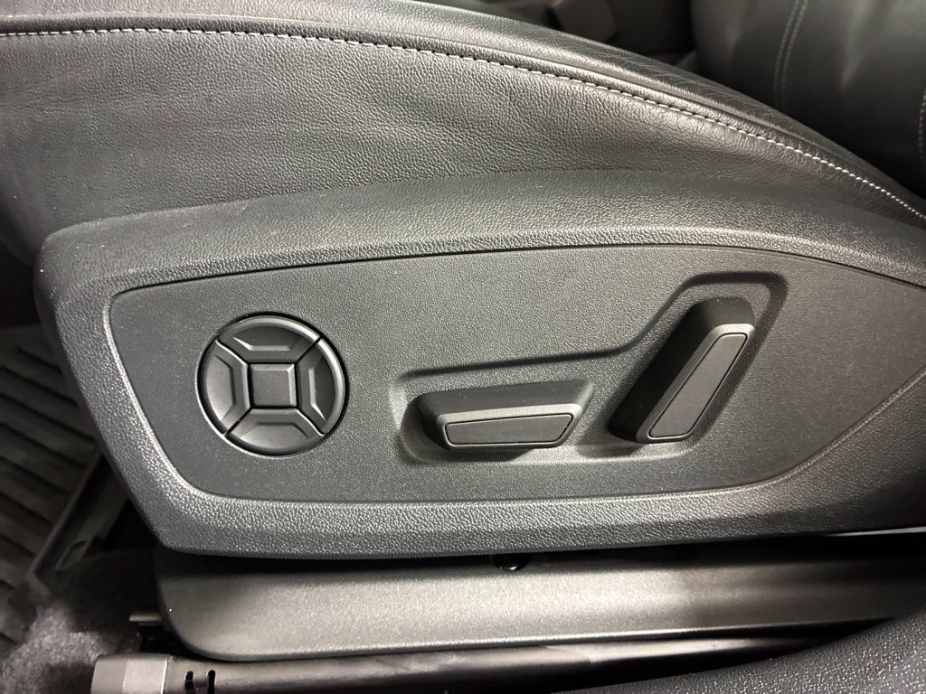 Used 2025 Audi A3 2.0T Premium w/ Convenience Package AWD/4WD image 22